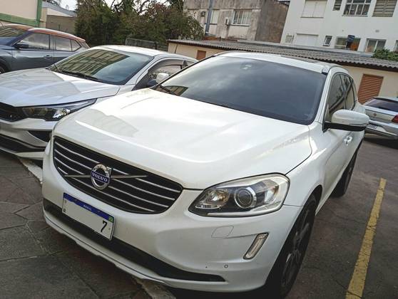 VOLVO XC60 3.0 T6 TOP AWD TURBO GASOLINA 4P AUTOMÁTICO VOLVO XC60 3.0 T6 TOP AWD TURBO GASOLINA 4P AUTOMÁTICO